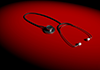 Stethoscope / Medical equipment / Examination / Doctor / Elderly ｜ Doctor / Examination / Outpatient ――Free illustration material ――Medical ｜ Nursing ｜ Hospital ｜ Person